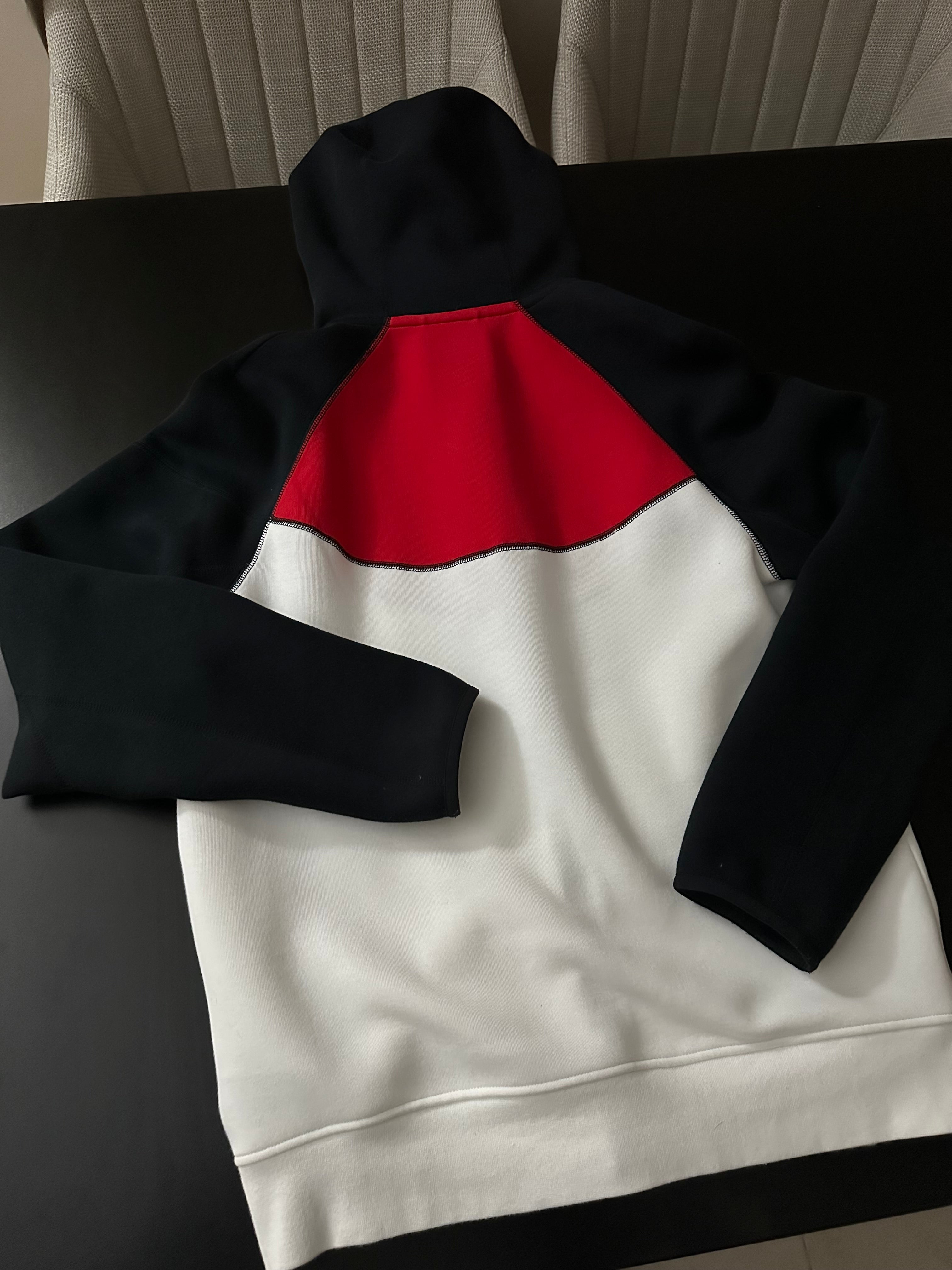 Nike Tech Fleece Full-Zip Windrunner Hoodie - M